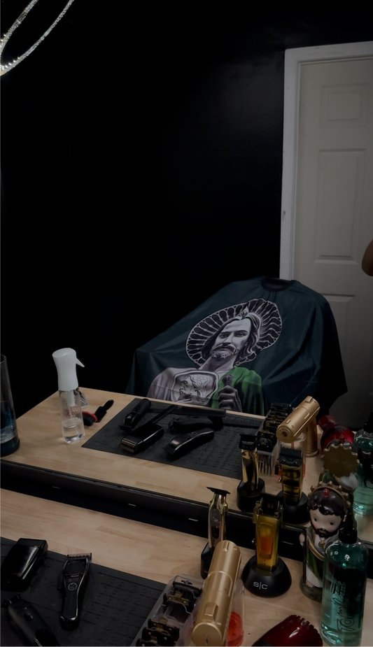 San Judas barber cape